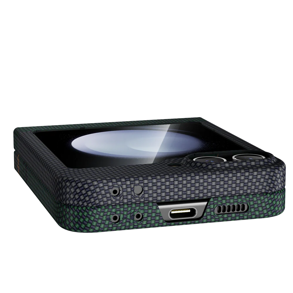 Aurora ArmorAir Case built with Kevlar® for Samsung Z Flip 6 - Image 4